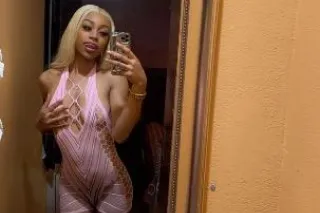 THE HEAD QUEEN 👸🏽 WITH SOME WE... - Image 1