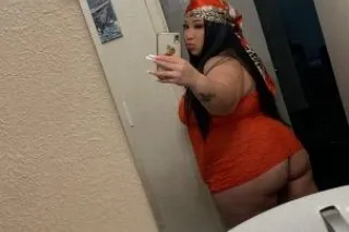 Cum Play💋 Wet Thick Asian Doll... - Image 2