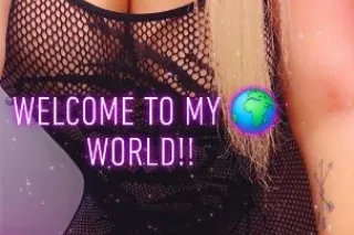 AVAILABLE TONIGHT ONLY!! 😘🥂 Se... - Image 2