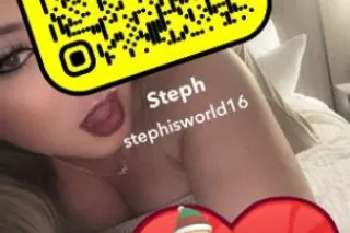 AVAILABLE TONIGHT ONLY!! 😘🥂 Se... - Image 3