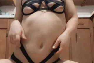 Only Add 👻my snapchat..👉 ashley47x ✅.Facetime Fun.. Mid_dget_escort girl👙3 foot 11 inch cubby👅And Ready for incall or out call🚘car call🚗 AVAILABLE 24hrs🦋 Video Sex Chat,NEW Video Content sell... - Image 2