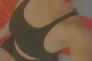 lets play😍😍 cum sneak away♥hosting in Hanford - Image 5